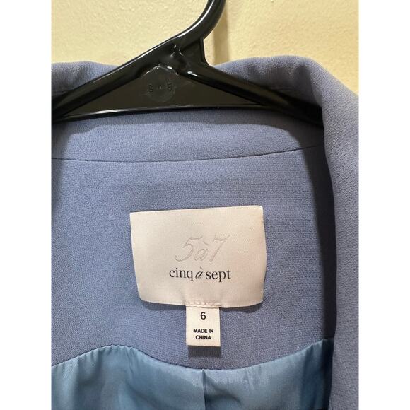Cinq a Sept La Petit Khloe Blazer Sz 6 Blue Stonewash Crepe GREAT! - Picture 3 of 6